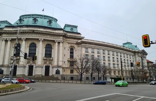 Алма Матер открива академичната учебна година