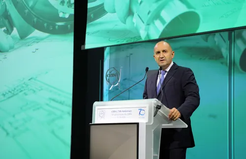 Радев: ЦЕРН е успешен пример за напредъка на обединените усилия в името на човечеството - СНИМКИ