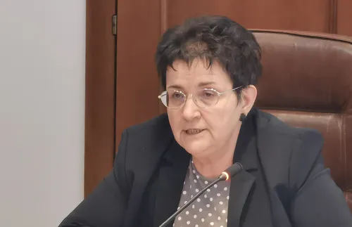 Петкова: Очакваме най-късно през декември да бъде покрит инфлационният критерий за еврозоната - СНИМКИ