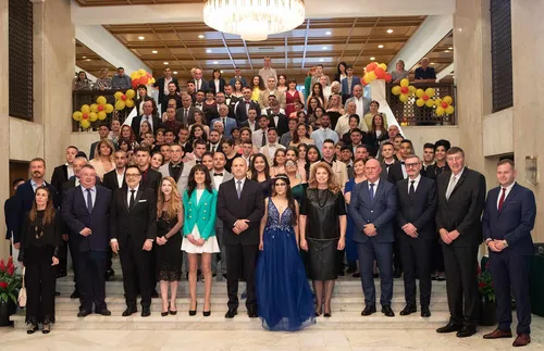 Абитуриентите отличници от инициативата „Подкрепи една мечта“ са приети в желаните специалности