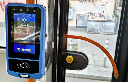 Работещите в градския транспорт на София подготвят стачки и протест