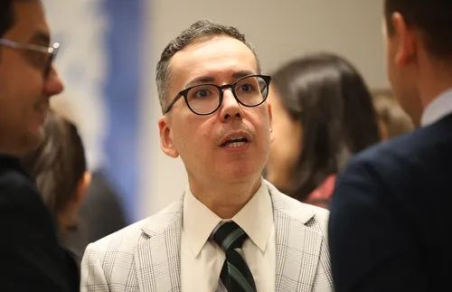 Българският журналист Николай Кралев представи книгата си Diplomatic Tradecraft - СНИМКИ