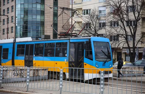 Транспортните синдикати в София излизат на протест под прозорците на Васил Терзиев