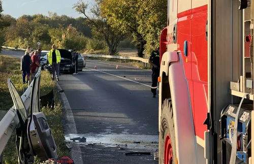 Верижна катастрофа на Подбалканския път, има пострадали - СНИМКИ