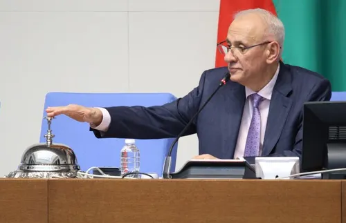 Първото заседание на НС продължава безпрецедентно 13 дни, предстои нов опит за избор на председател