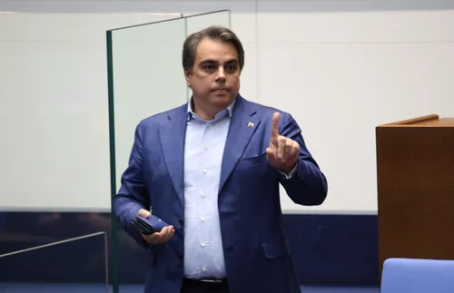 Искате управление с БСП, ИТН и ПП-ДБ, но не сте готови да изолирате Пеевски