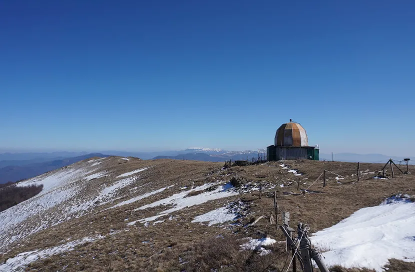 Дежурни метеоролози на връх Мургаш нападнати и пребити