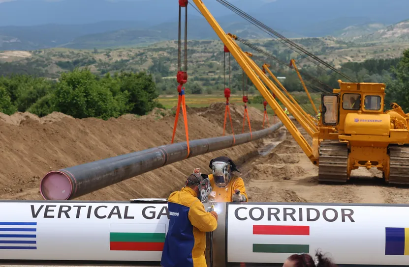 Вертикалният газов коридор ще осигури дългосрочна енергийна стабилност и независимост в региона