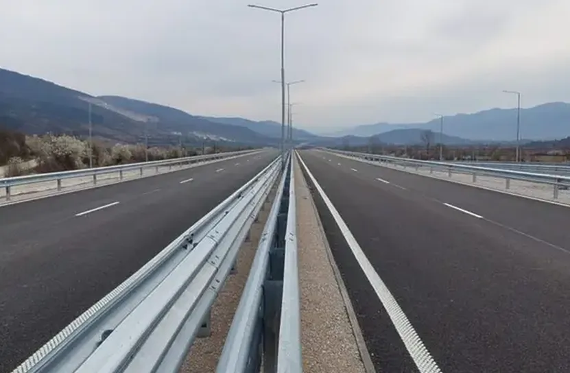 Движението по пътя Мездра – Ботевград може да бъде пуснато до края на юни