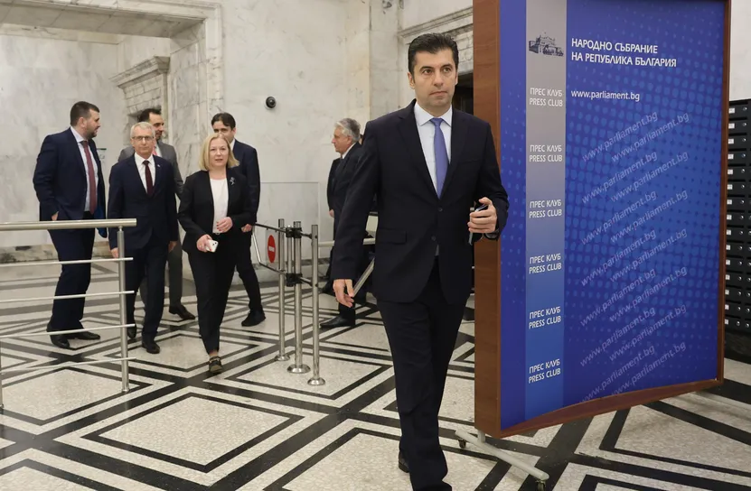 Кирил Петков: Няма да подкрепим вот на недоверие до датата за еврозоната