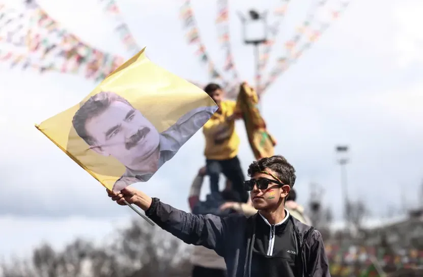 ПКК се саморазпуска и слага край на въоръжената съпротива срещу Турция