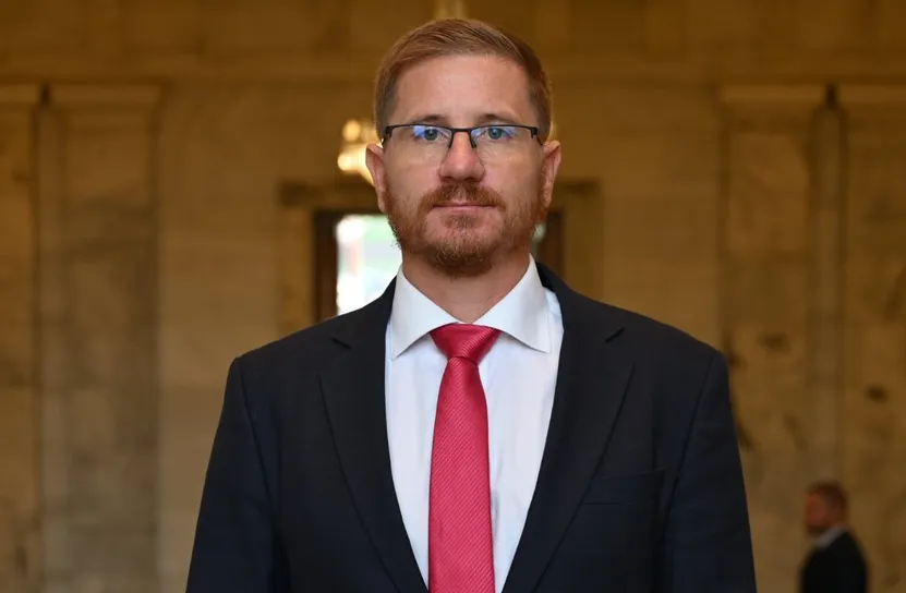 „Възраждане“ с остра позиция срещу дигиталното евро: „Свободата не се измерва с QR код“