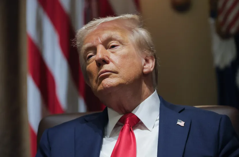 Новите мита на Тръмп започват да действат, с 104% върху китайски стоки