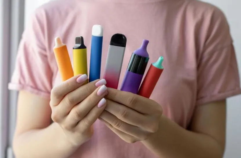 Депутатите гласуваха за забрана на продажбата на вейпове на деца