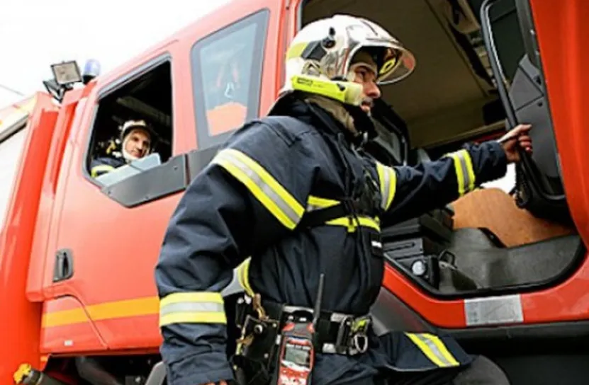 Възрастен мъж от Бургас в тежко състояние след пожар, предизвикан от духалка