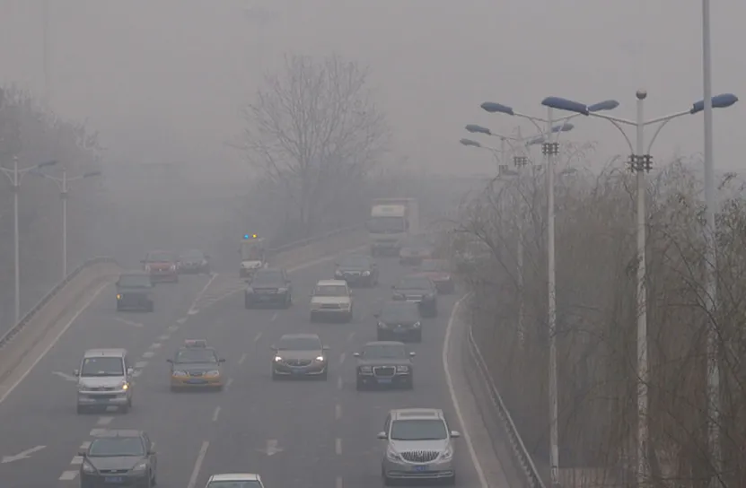 В Пакистан са дишали най-мръсния въздух през 2025 г.