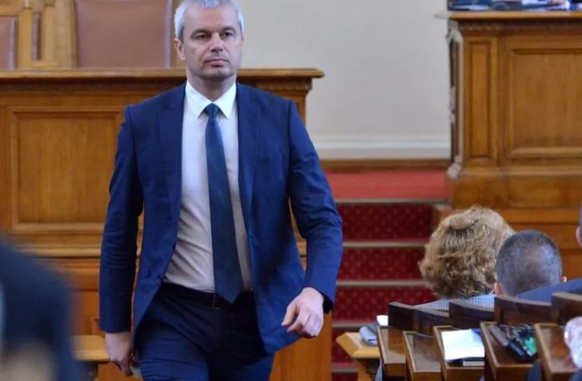 „Възраждане“ настоява за незабавна оставка на кабинета, свързван с Борисов и Пеевски